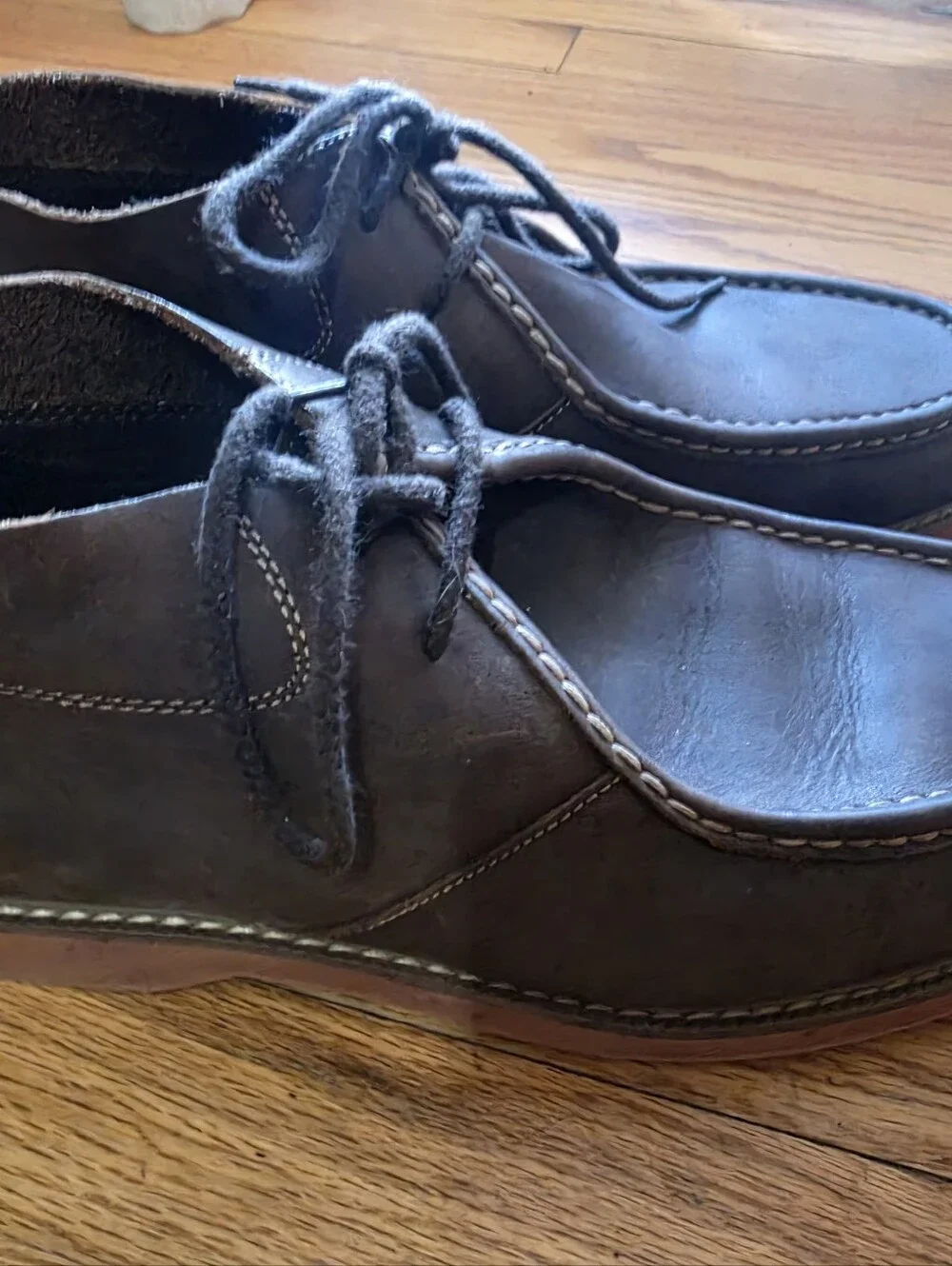 Men's Dark Brown Leather Florsheim Moc Toe Chukka Boots - Size 11